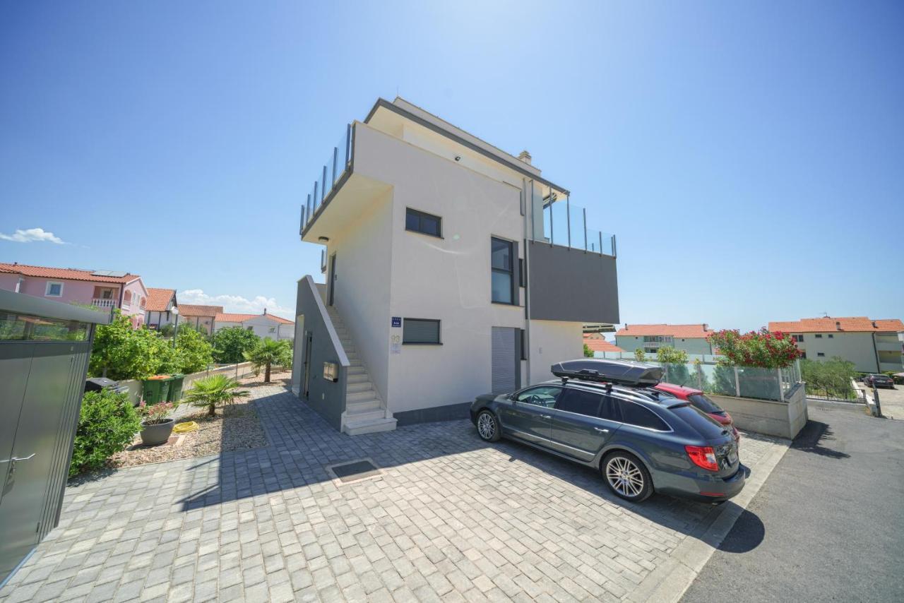 Villa Karen Vodice Grgurev Ante Kukure 93 Екстер'єр фото